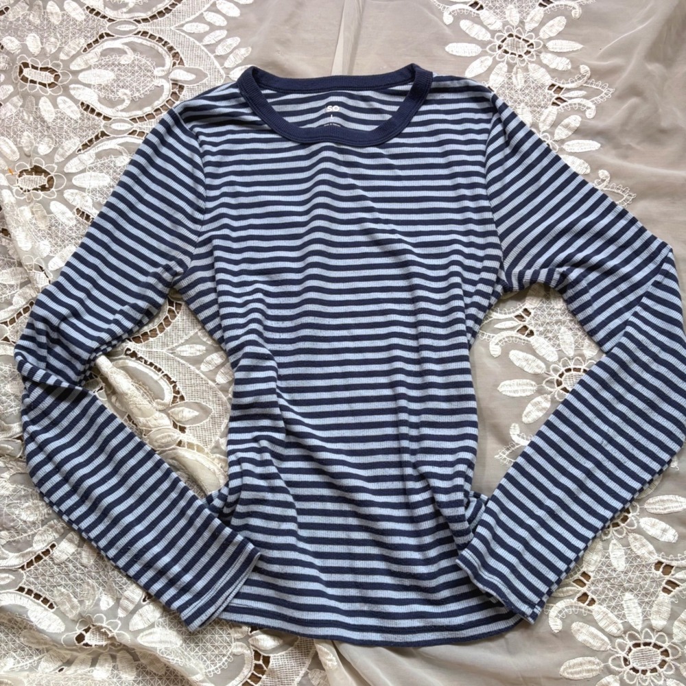 Y2K Bella Swan Grunge Navy Light Blue Striped Ribbed Long Sleeve Crew Neck Top L